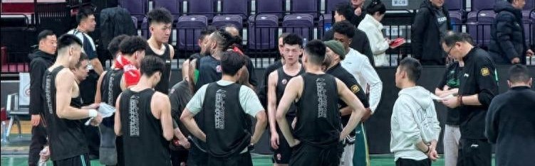 江南体育-首秀15分！辽篮新外援合格，赵继伟有两帮手，杨鸣回归有1个障碍